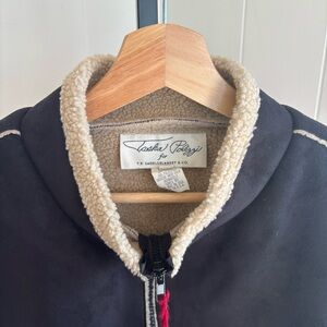 Vtg Tasha Polizzi Women’s L Black Faux Suede Sherpa Lined Full Zip Floral Vest